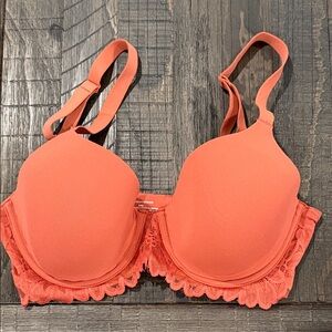 No Boundaries Bra Lace and Lightly Molded Cups Rust Color NWOT 34D